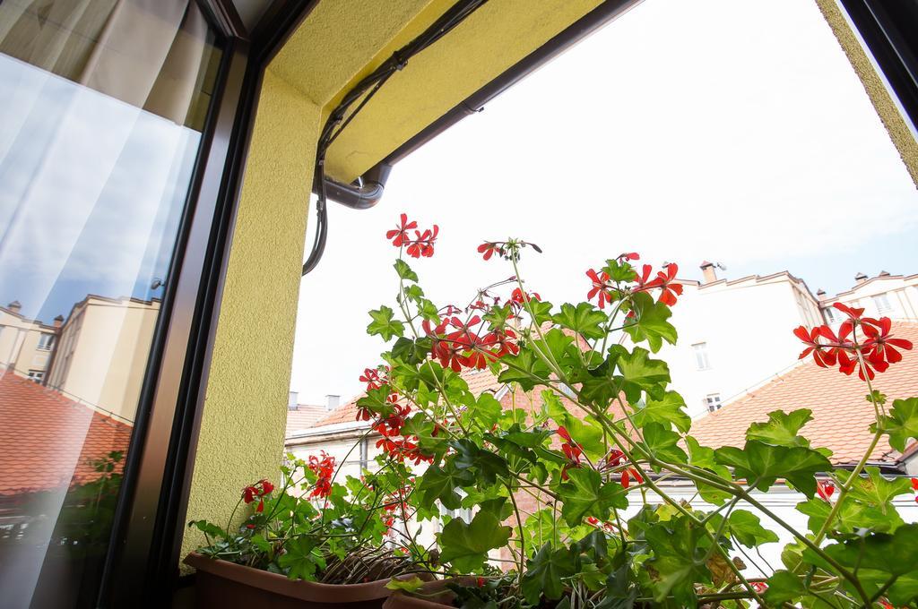 Heartland City B&B Tuzla Ngoại thất bức ảnh