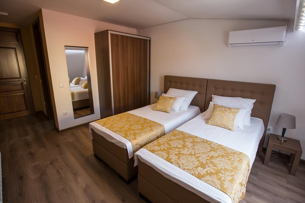 Heartland City B&B Tuzla Ngoại thất bức ảnh