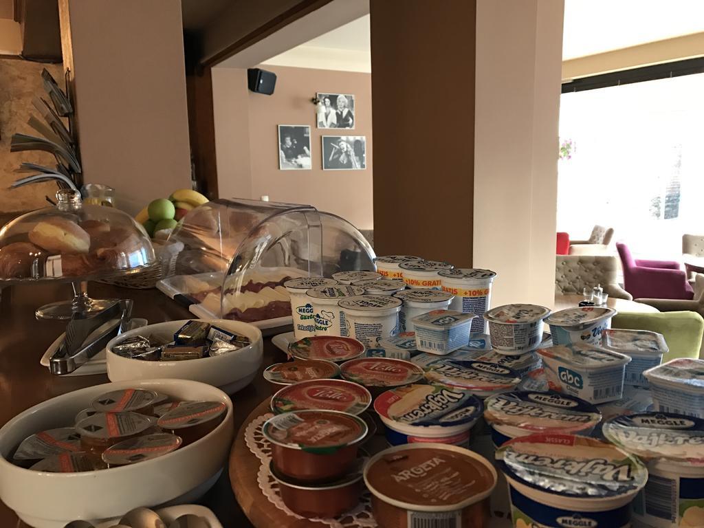 Heartland City B&B Tuzla Ngoại thất bức ảnh